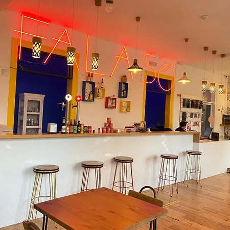 Safestay Bairro Alto Albergue *