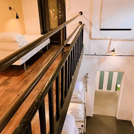 Safestay Bairro Alto Albergue