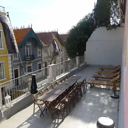 Safestay Bairro Alto Хостел