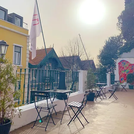 Хостел Safestay Bairro Alto Лісабон