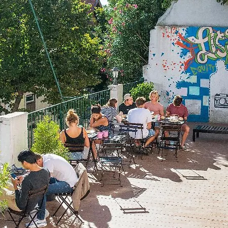 Safestay Bairro Alto * Lisbona