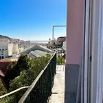 Хостел Safestay Bairro Alto *