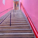 Хостел Safestay Bairro Alto Лісабон