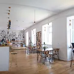 Safestay Bairro Alto Хостел Лісабон
